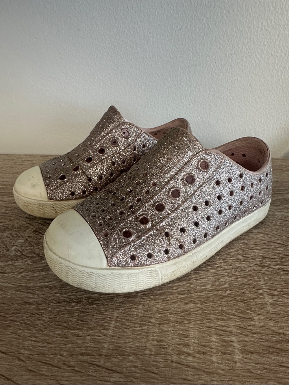 Native Pink Glitter Jefferson Shoe 7